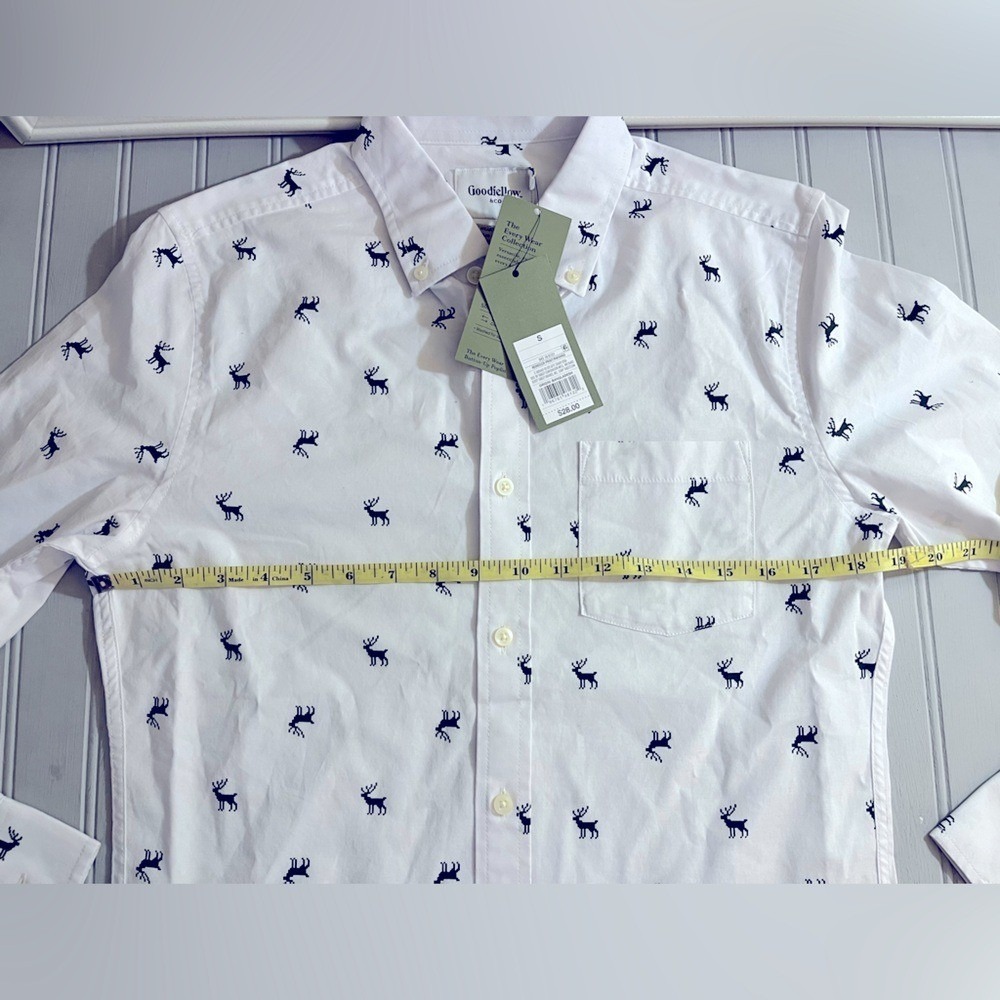 Goodfellow Reindeer Print Long Sleeve Button Down Shirt Mens Small Slim NWT - Picture 8 of 11